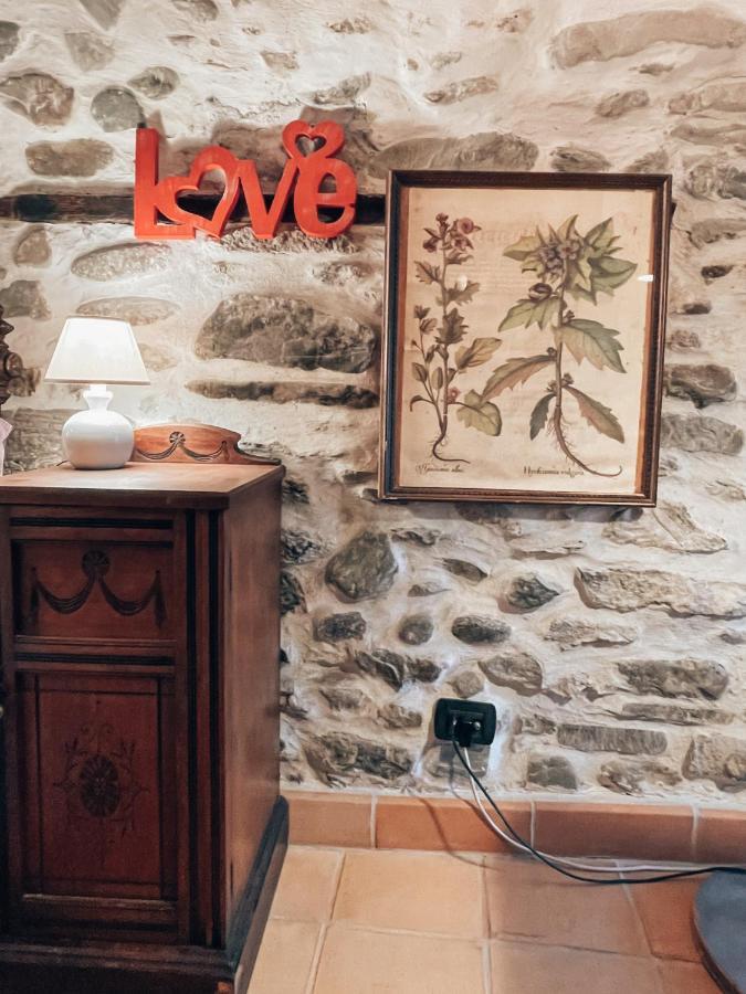 Talking Stones Bed & Breakfast Долчеакуа Екстериор снимка