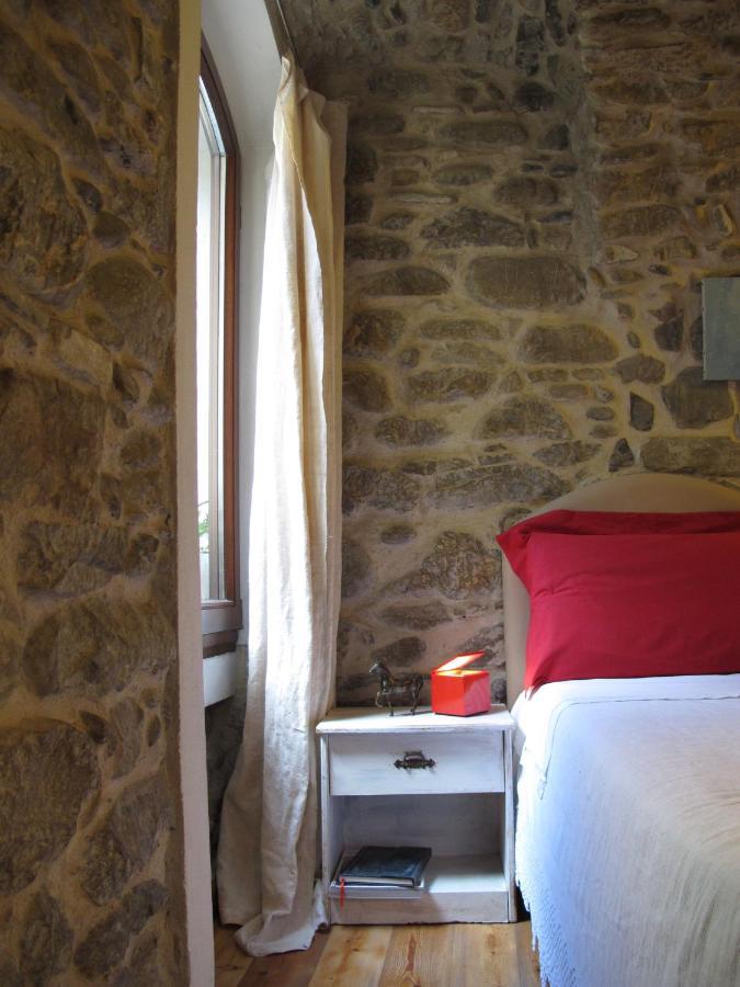 Talking Stones Bed & Breakfast Долчеакуа Екстериор снимка